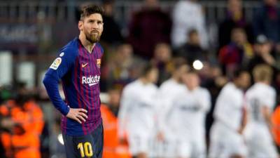Messi evitó la derrota del Barcelona con sus dos goles contra el Valencia. Foto EFE