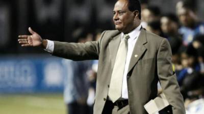 Amilcar Burgos se retiró de la Comisión Técnica de Árbitros en 2012.