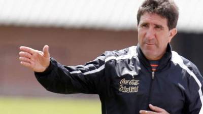 Héctor Vargas dirigió al 'Choco' Lozano en el Olimpia.