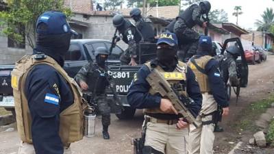 Los agentes que forman parte de 'Operación Dragón III'.