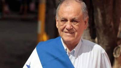 Chelato Uclés considera que Costly tuvo que haber jugado en San Salvador.