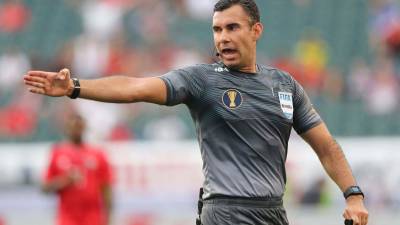 Mario Escobar de Guatemala se encargará de impartir justicia en el Honduras vs Costa Rica.