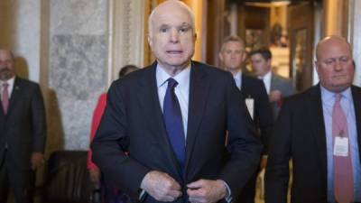 El senador republicano por Arizona John McCain. EFE