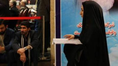 La mujer está tomando privilegios que el hombre le impedía.