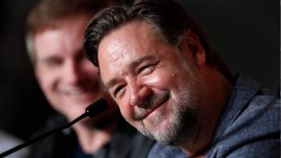 A Russell Crowe se le recuerda por su inolvidable papel como Maximus en la galardonada película 'Gladiador' (2000), que lo puso entre los más sexis del mundo del espectáculo.