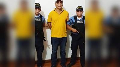 Roberto de Jesús Soto García al momento de su captura en Roatán. Soto García será puesto a la orden del juez de Extradicion de Primera Instancia en Tegucigalpa.