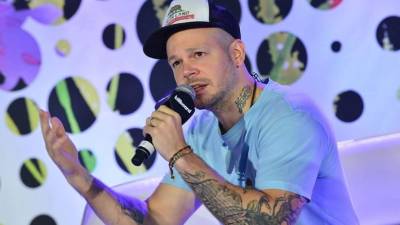 Residente partipa en las Charlas de la Conferencia Billboard de la Música Latina que tiene lugar en Miami esta semana.