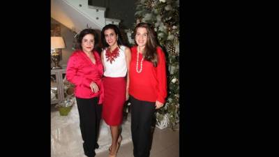Marcela Facussé de Melara, Marcela Melara de Zacapa y Laryssa Melara de Faraj fueron anfitrionas de esa bienvenida navideña.