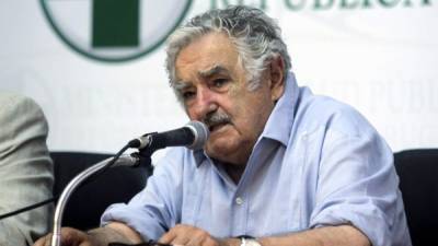 Mujica cederá el poder el próximo primero de marzo.
