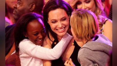 Angelina tiene seis hijos, pero su corazón tiene espacio para más en su familia.