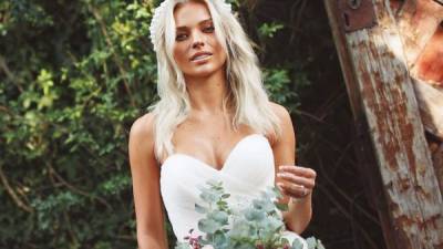 Irina Baeva participó en una sesión especial de fotos de novias para la revista Estilo DF, y allí reveló cuál fue su boda con Gabriel Soto y cuál es una de sus mayores ilusiones.