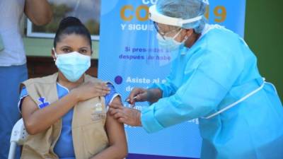 La Región Departamental de Cortés dio por inaugurada este día la segunda jornada de vacunacion contra la covid-19 en 11 municipios.