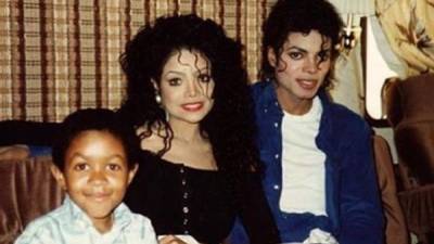 La Toya Jackson y su hermano, el 'rey del pop', Michael Jackson. Foto: Instagram