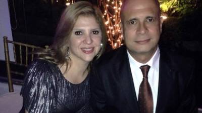 Marcela Sandoval de Handal era una madre y esposa ejemplar. Casada con el empresario Eduardo Handal.