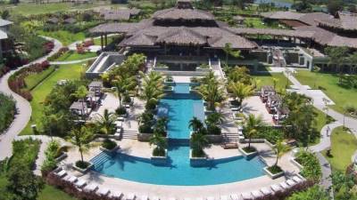 Indura Beach and Golf Resort ofrece a sus huéspedes y visitantes tres kilómetros de playa y lagunas internas, además de piscinas y campo de golf. Fotos: Yoseph Amaya