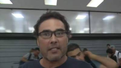 Eduardo Yáñez se negó a dar entrevistas a los medios. Captura video Hoy, (Televisa).