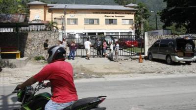 Los cuerpos de los esposos fueron ingresados a la morgue.