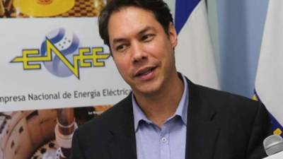 El exgerente de la Empresa Nacional de Energía Eléctrica (Enee), Jesús Mejía, fue denunciado por el Consejo Nacional Anticorrupción (CNA) de crear 18 planillas fantasmas que generaron un perjuicio económico por más de 11 millones de lempiras.