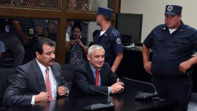 El expresidente se presentó ante los tribunales para responder por los señalamientos de corrupción.