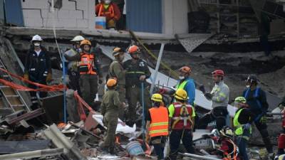 El gobierno federal y la alcaldía insisten en que se agotarán todos los esfuerzos por rescatar personas con vida. AFP