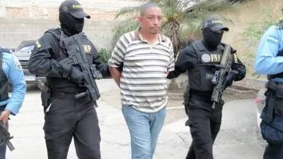 El sujeto será llevado ante los juzgados correspondiente.