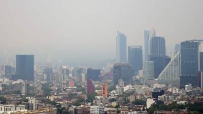 La capital mexicana y los municipios vecinos, con problemas crónicos de contaminación, han experimentado desde hace varios días temperaturas que alcanzan los 30 grados Celsius.