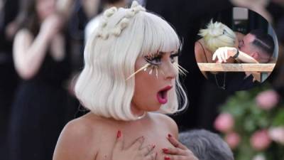 Lady Gaga parece haber estrenado romance con uno de sus sonidistas.