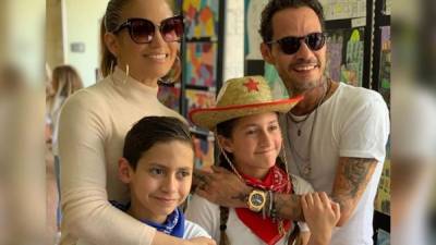 JLo mantiene una relación cordial con Marc Anthony, con quien tuvo a sus únicos hijos, Max y Emme.