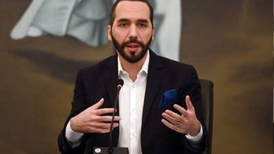 En esta foto de archiv el presidente salvadoreño Nayib Bukele habla durante el inicio de la entrega de computadoras a estudiantes del sector público. Foto AFP