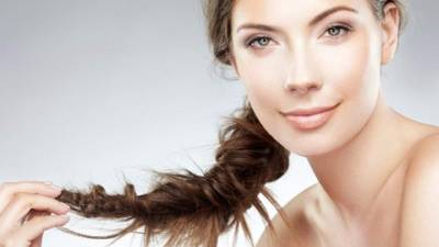 Durante el embarazo se cae el cabello, no obstante, se repuebla por sí solo.