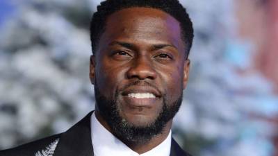 Kevin Hart fue demandado por supuestamente grabar un encuentro extramarital hace unos años.