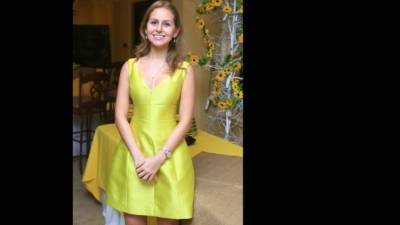 Ashley Rodgers se casará el 30 de enero con su prometido Cameron McNab.