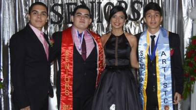 Cristian Suazo, Óscar Mendoza, Claudia Reconco y Ángel Gabarrete.