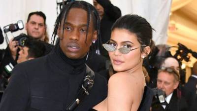 Travis Scott y Kylie Jenner ya son padres de Stormi.