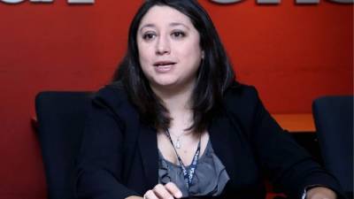 Pilar “Pili” Tobar, conferencista guatemalteca-estadounidense.