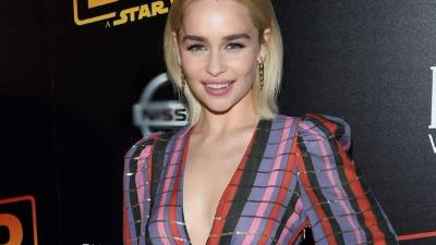 La actriz inglesa Emilia Clarke a su llegada a la premiere de Han Solo en Nueva York este 21 de mayo. Foto AFP.