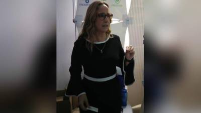 Jacqueline Foglia dijo que en los últimos años se ha avanzado en los temas de puertos, carreteras y aeropuertos.