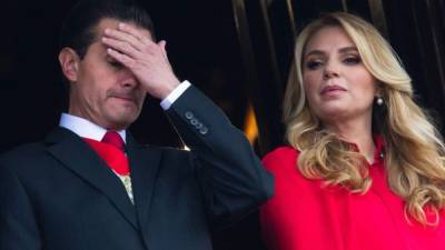 El matrimonio entre Peña Nieto y Angélica Rivera estuvo plagado de momentos incómodos frente al público.