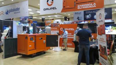 Visitantes de todo el país asistieron a la sexta Feria Industrial, donde Bomohsa mostró los nuevos equipos que están disponibles en sus 12 tiendas a nivel nacional y que brindan soluciones eficientes a las empresas hondureñas.