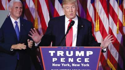 Donald Trump ha prometido levantar un muro en la frontera con México y deportar a los indocumentados.