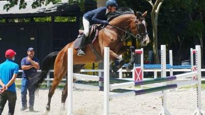 Demostración en el club ecuestre Hacienda Tara sobre el próximo evento. Foto Amilcar Izaguirre.