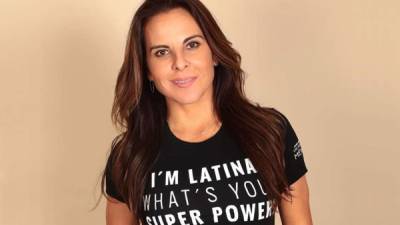 Kate del Castillo defiende los derechos de los migrantes detenidos en la frontera de Estados Unidos.