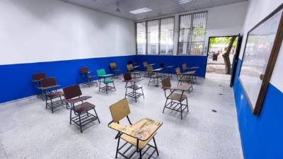El retorno semipresencial es un proceso voluntario con la autorización de la comunidad educativa y la aprobación del Sinager.