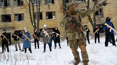 Crecen los temores de una posible invasión de tropas rusas concentradas en la frontera de Ucrania.