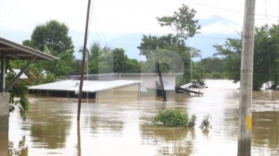 Miles de viviendas resultaron afectadas por las intensas lluvias provocadas por Eta en todo el país.
