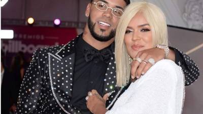 La pareja del momento fue puro amor y ternura durante su primera alfombra roja desde que anunciaron su romance.