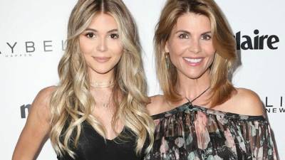 La actriz Loughlin (54), recordada por la serie de los 90's 'Full House', ha sido incluida en una lista de padres acusados por pagar sobornos millonarios para que sus hijos ingresaran a prestigiosas universidades de Estados Unidos.