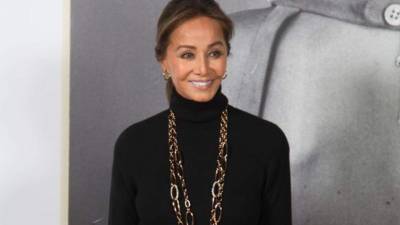 Isabel está feliz por la paternidad de Enrique y Anna.