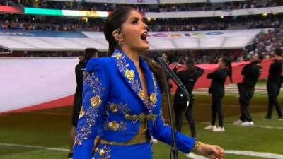 Ana Bárbara ya se había equivocado entonando el Himno de su patria en 2018.