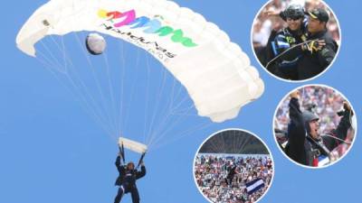 En medio de la celebración del 198 aniversario de Independencia de Honduras en Tegucigalpa, se desarrolló el esperado show de paracaidistas de la Fuerza Aérea de Honduras que este año presentó una inolvidable presentación.